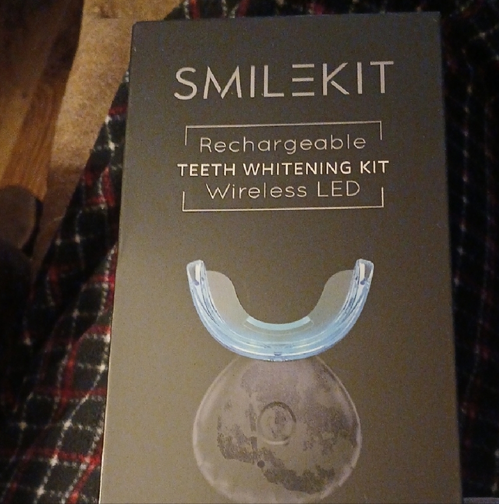 Wireless LED Teeth Whitening Kit - Blue